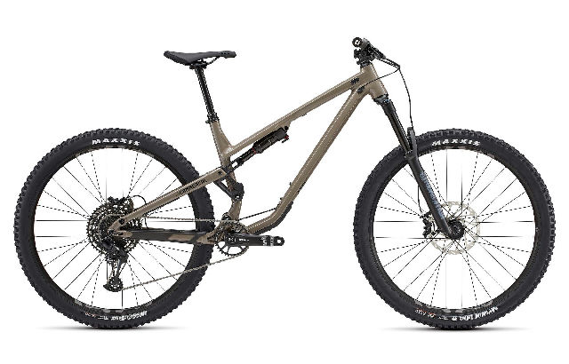 COMMENCAL META TR V4 RIDE DIRT