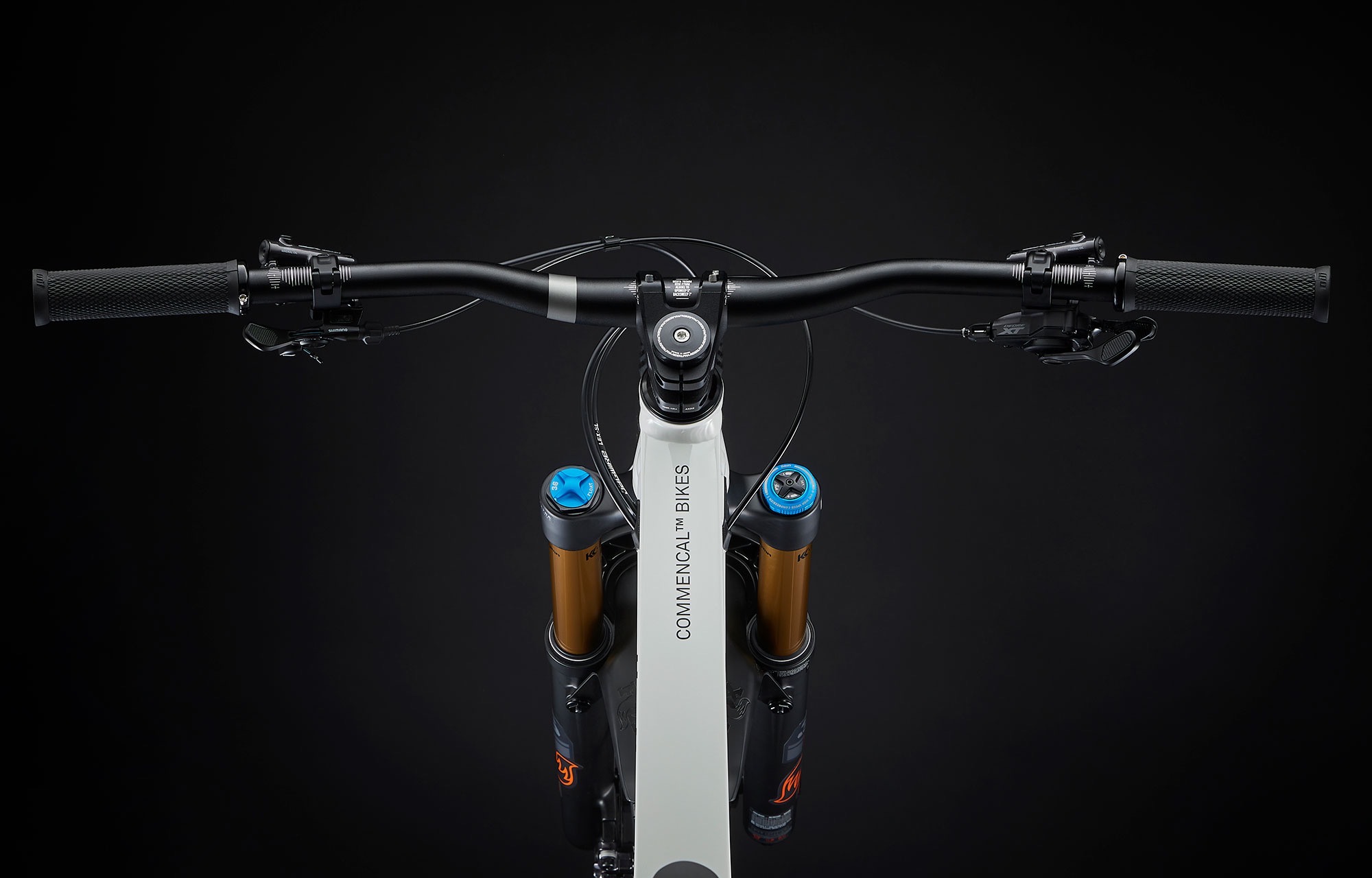 COMMENCAL META TR V4 SIGNATURE PURE WHITE