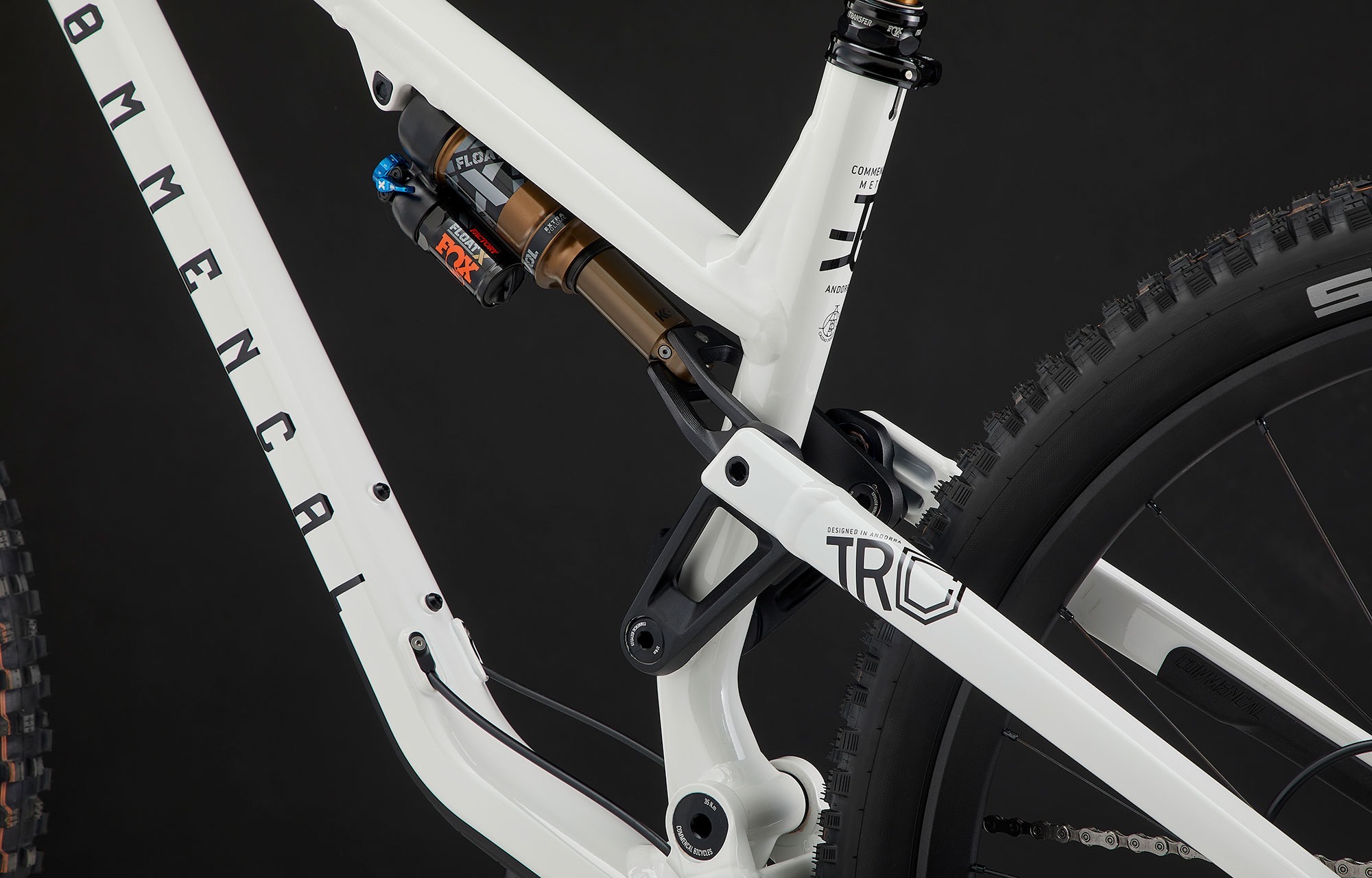 COMMENCAL META TR V4 SIGNATURE PURE WHITE