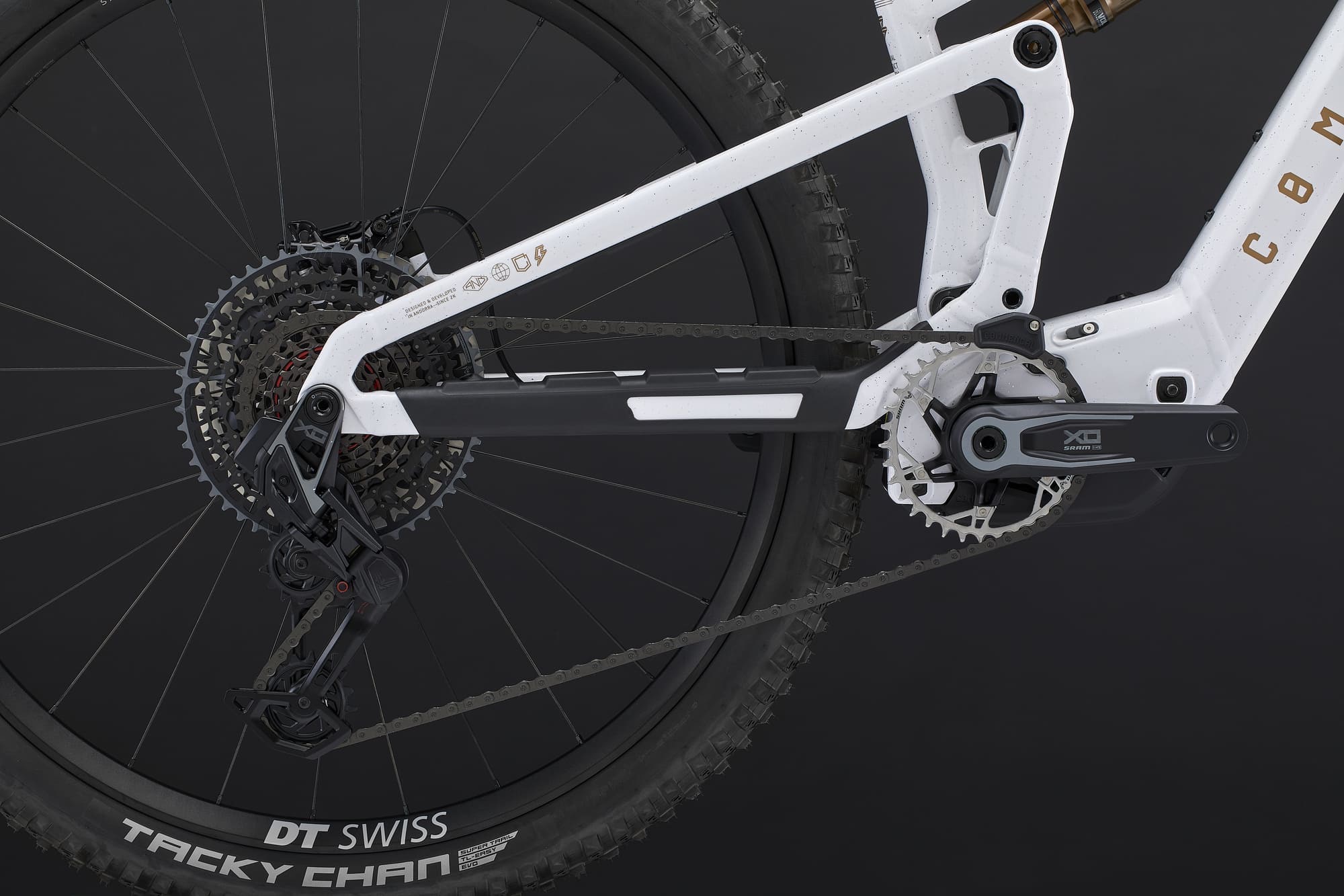 COMMENCAL T.E.M.P.O. POWER SIGNATURE GLITTERY WHITE
