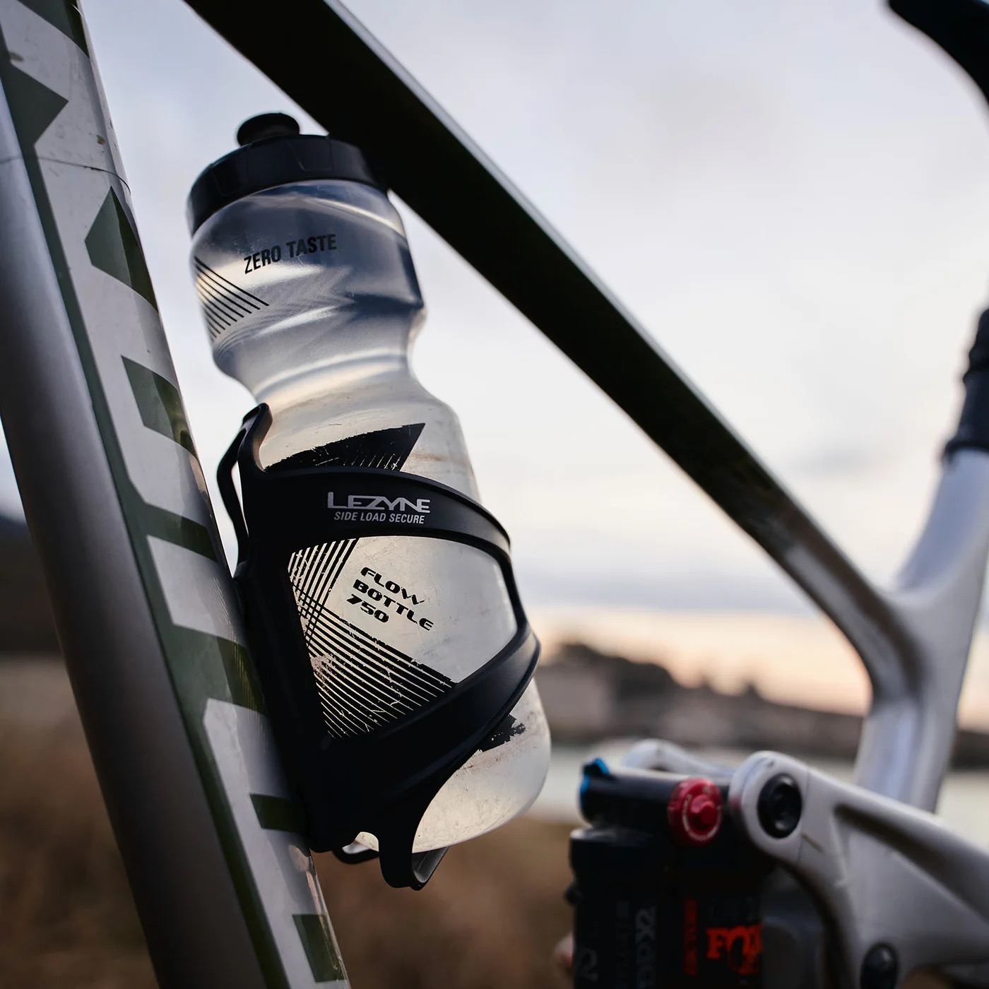 LEZYNE FLOW CAGE SL PAIR BLACK