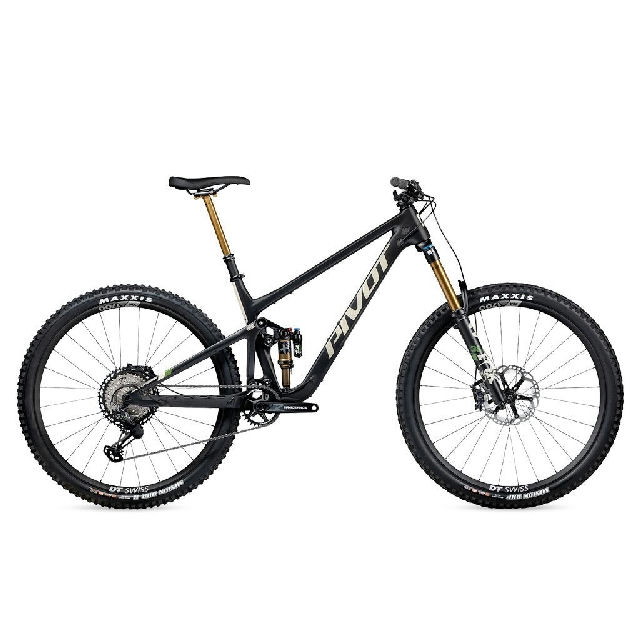 PIVOT SWITCHBLADE V6 MOJAVE