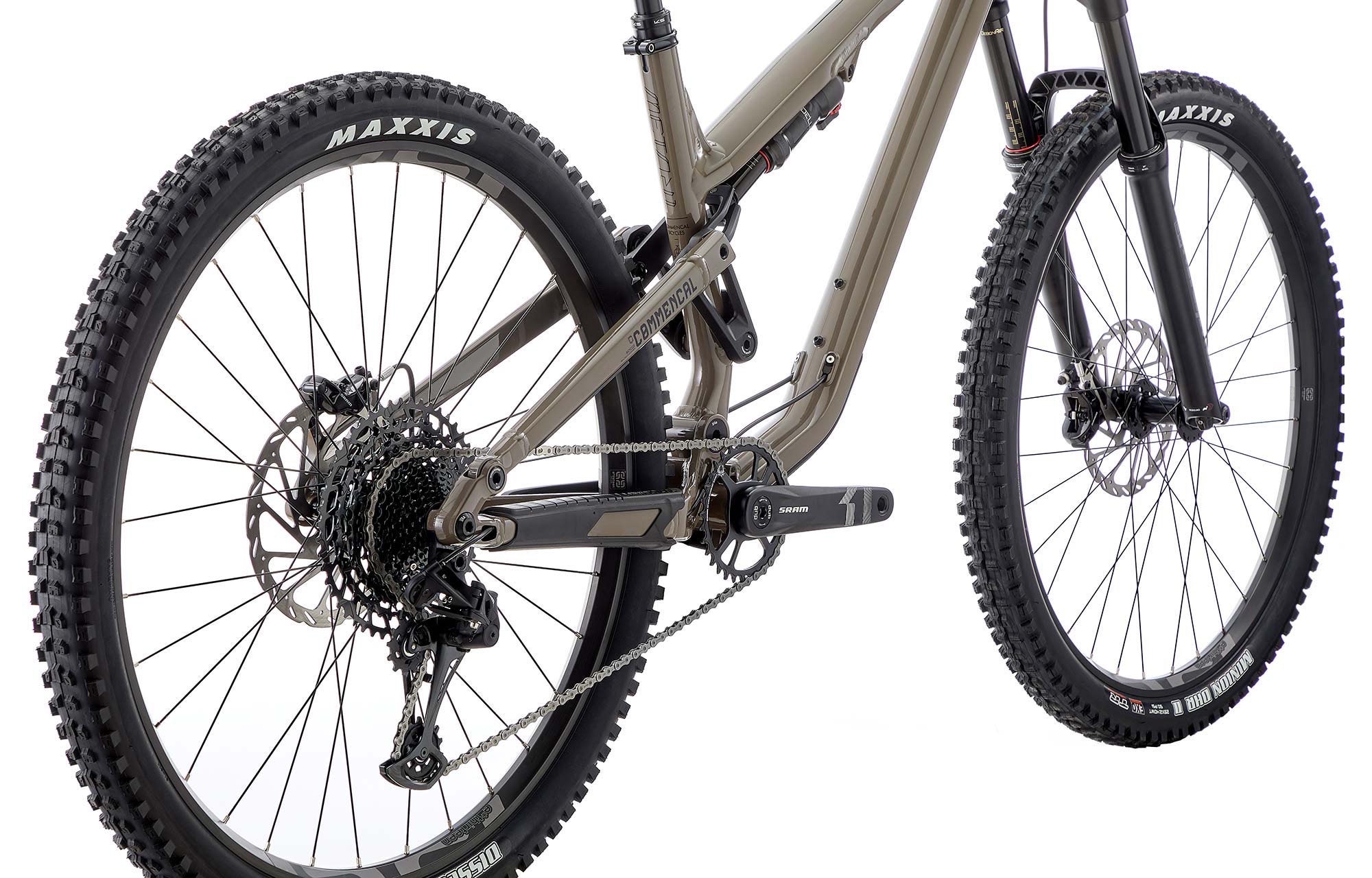 COMMENCAL META TR V4 RIDE DIRT