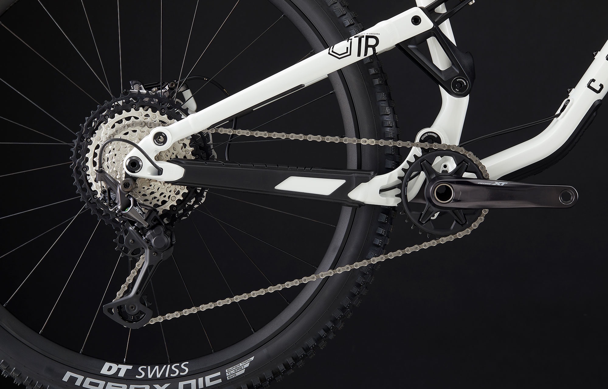COMMENCAL META TR V4 SIGNATURE PURE WHITE