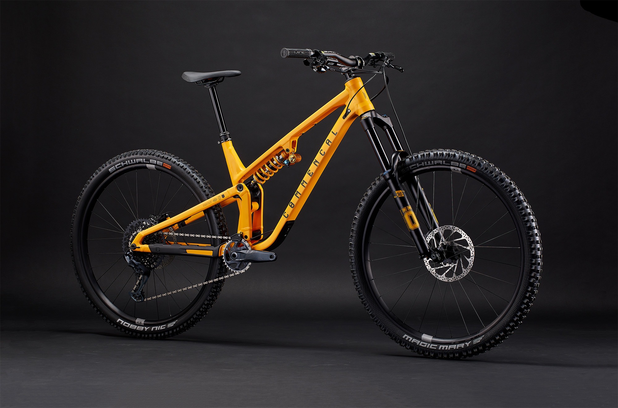 COMMENCAL META V5 OHLINS EDITION YELLOW