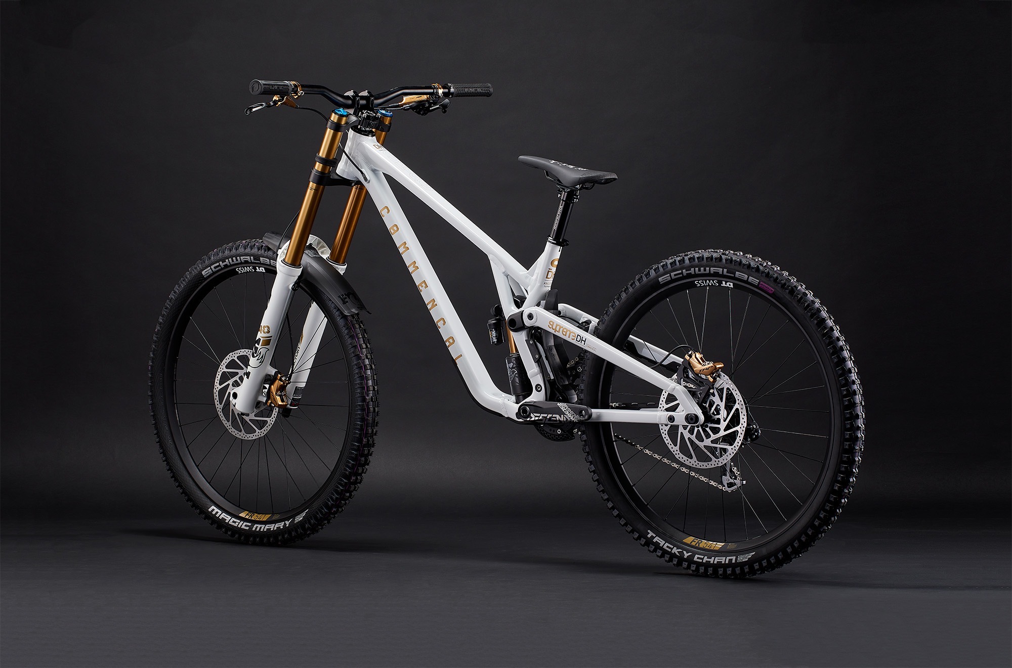 COMMENCAL SUPREME DH V5 SIGNATURE LTD PURE WHITE