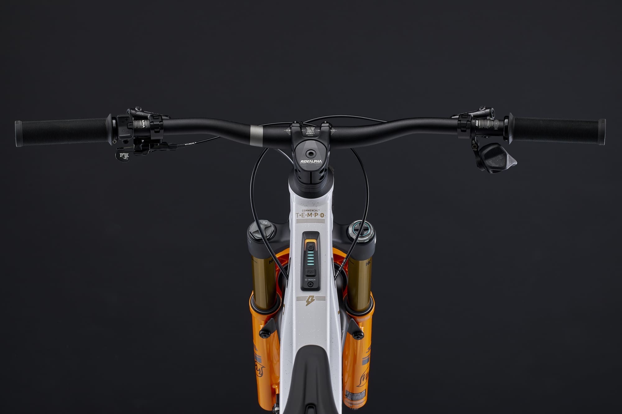 COMMENCAL T.E.M.P.O. POWER SIGNATURE GLITTERY WHITE