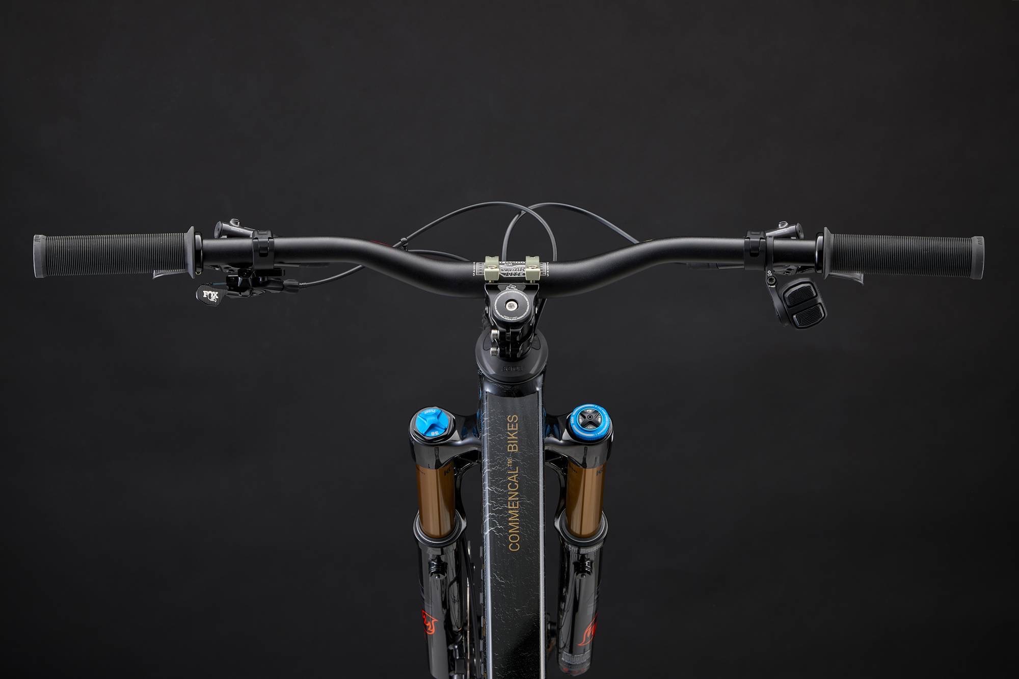 COMMENCAL T.E.M.P.O. T-TYPE CRACKLED BLACK