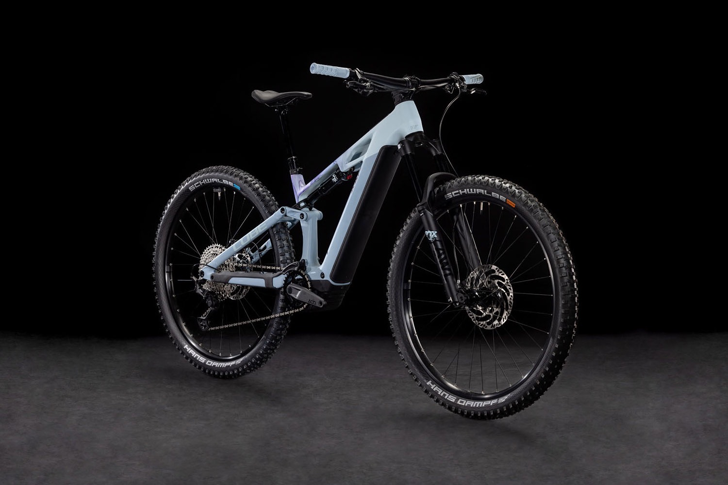 Cube Stereo Hybrid ONE44 HPC Race 800