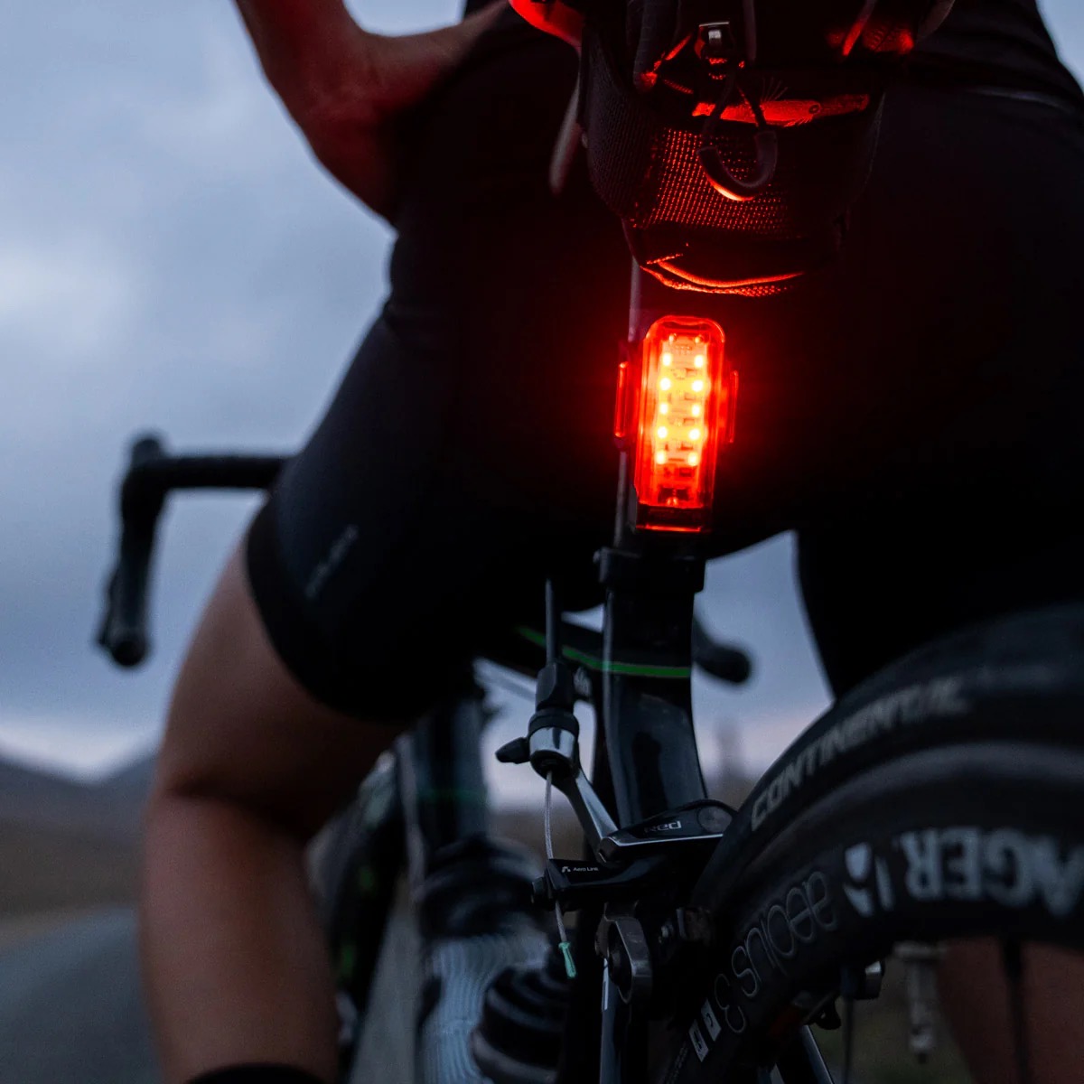 LEZYNE STRIP DRIVE PRO 400+ REAR BLACK